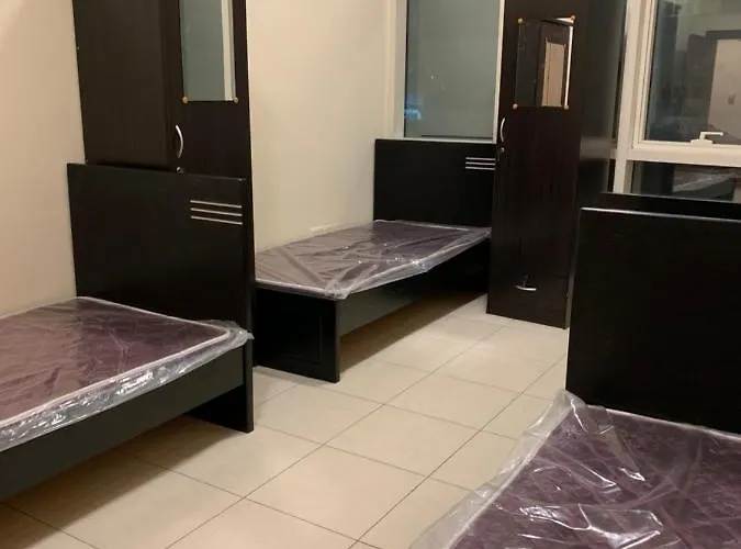 Bedspace Or Dormitory Only For Male And Female Opp Mashreq Metro